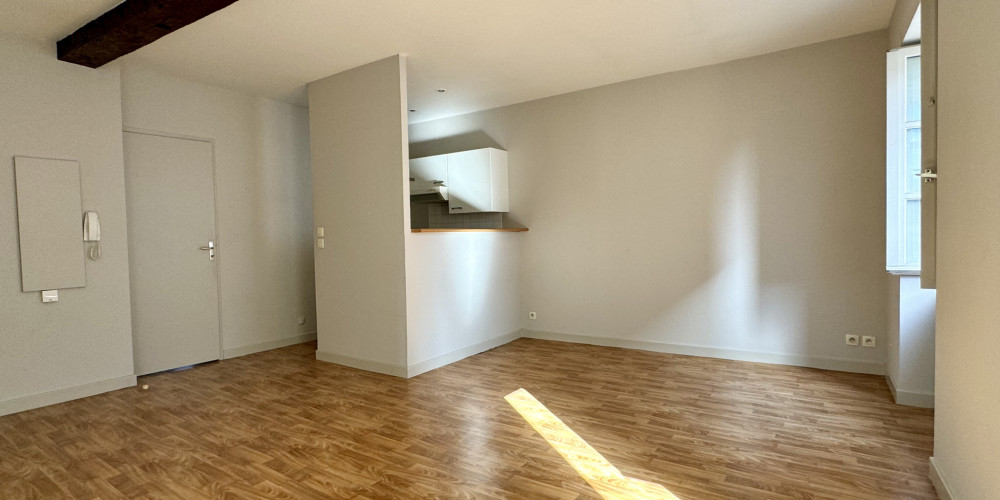 appartement à BORDEAUX (33000)