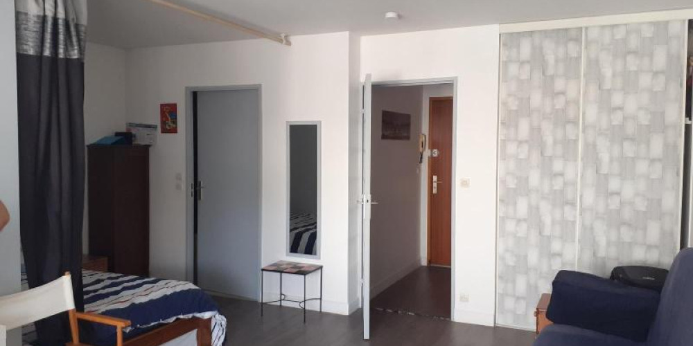 appartement à BORDEAUX (33200)