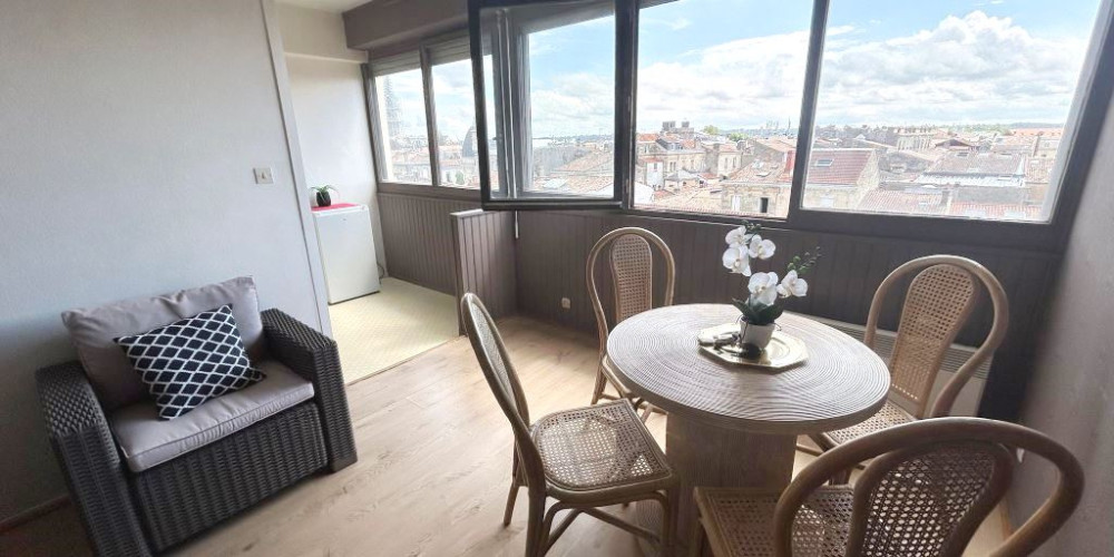 appartement à BORDEAUX (33800)