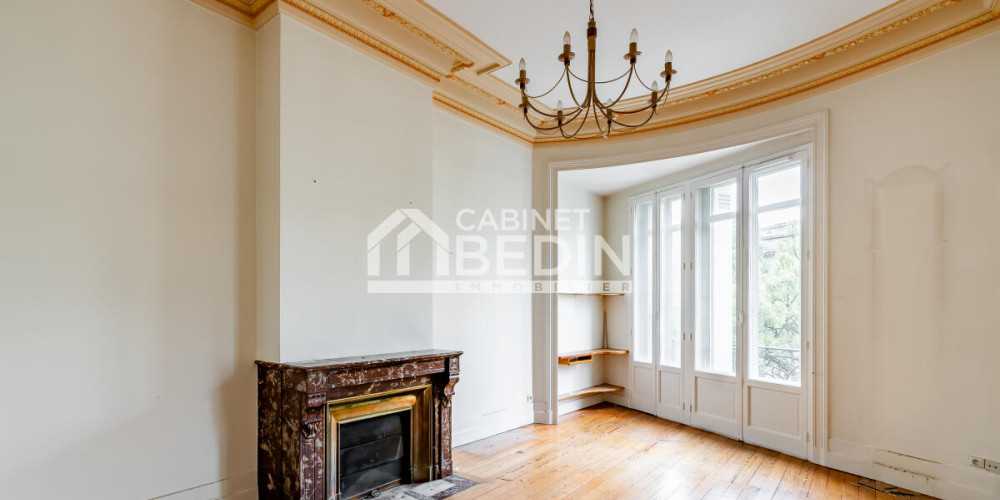 appartement à BORDEAUX (33000)