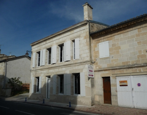 maison  FRONSAC