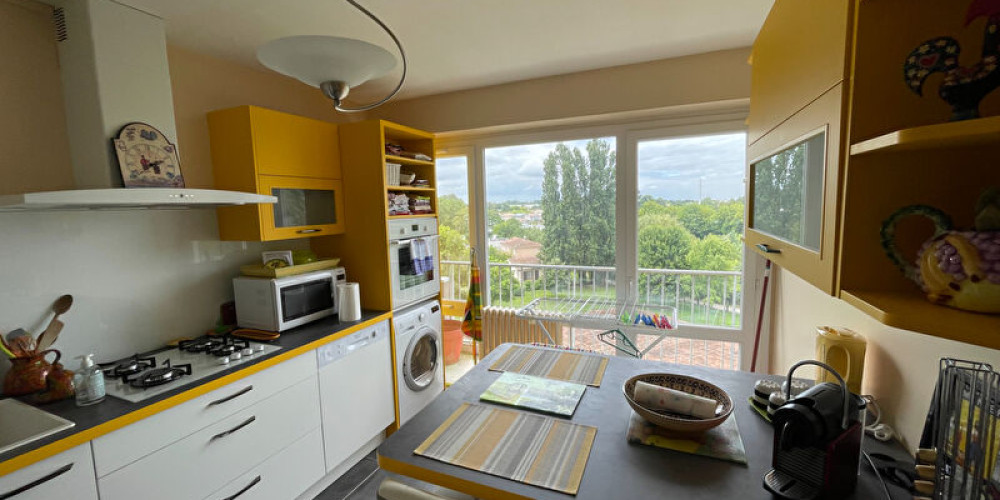 appartement à LE BOUSCAT (33110)