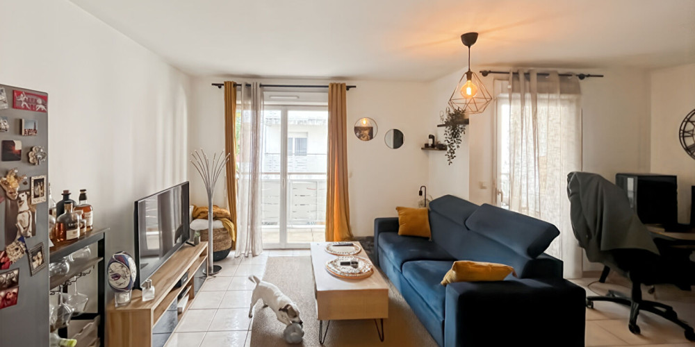 appartement à BRUGES (33520)