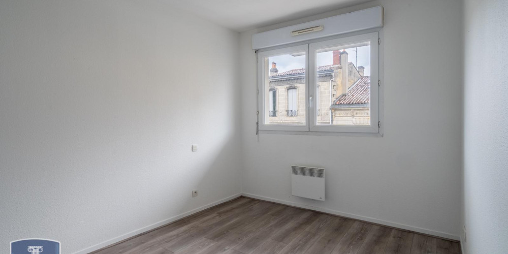 appartement à BORDEAUX (33000)