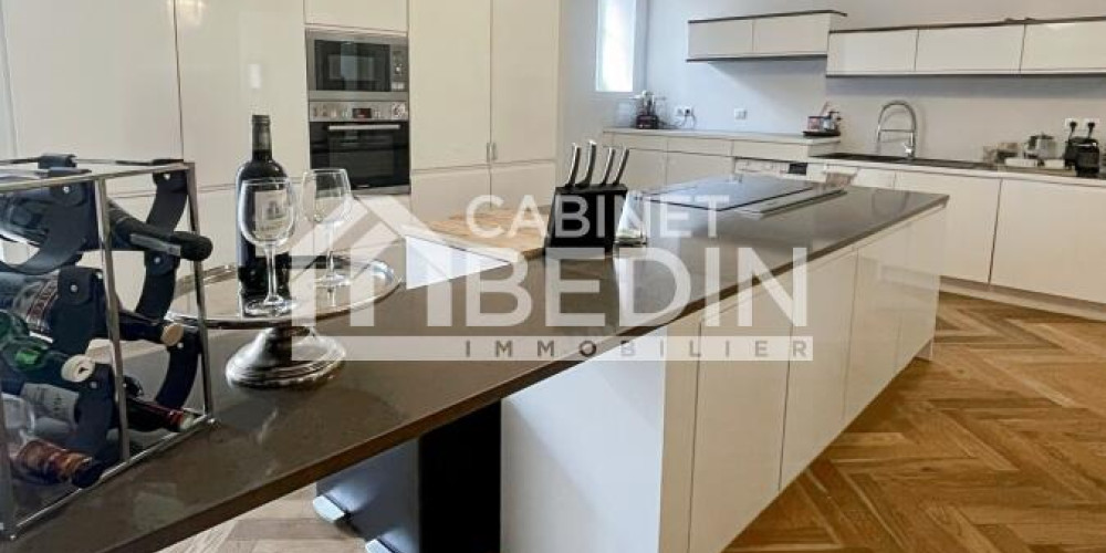 appartement à BORDEAUX (33000)