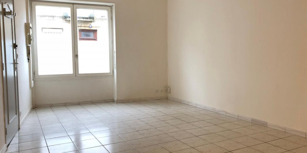 appartement à BORDEAUX (33800)