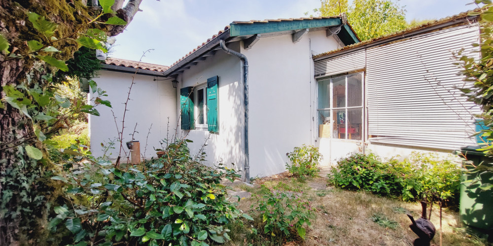 maison à PESSAC (33600)