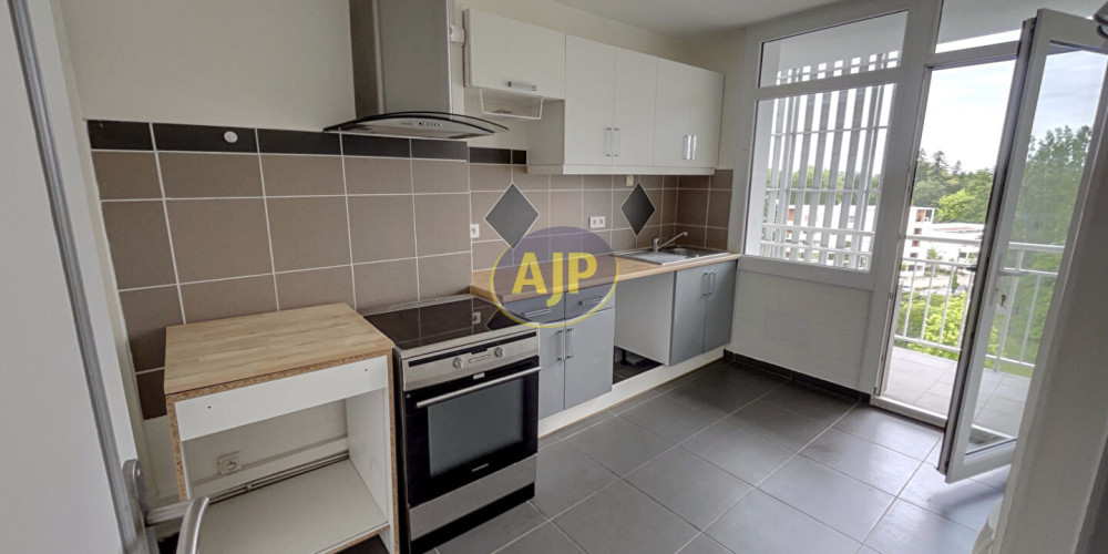 appartement à MERIGNAC (33700)