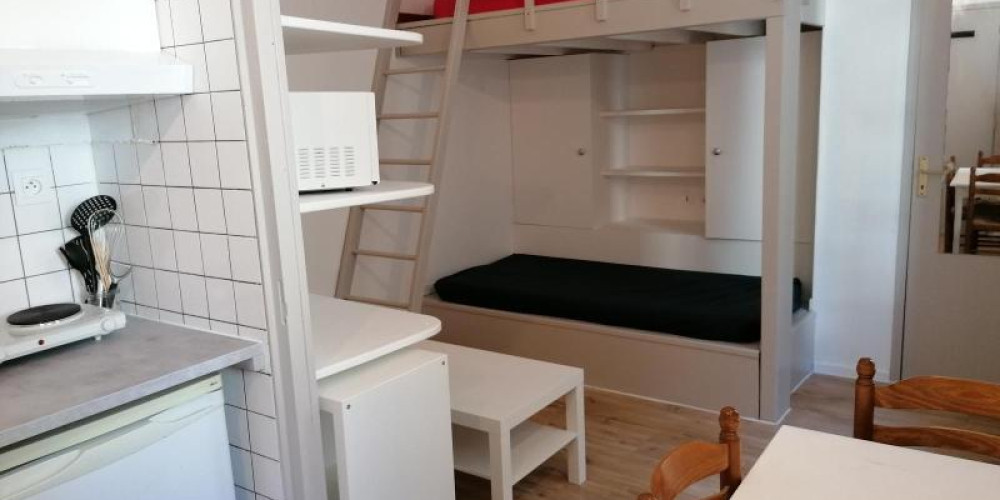 appartement à BORDEAUX (33000)