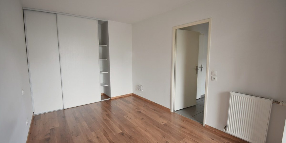 appartement à BORDEAUX (33300)