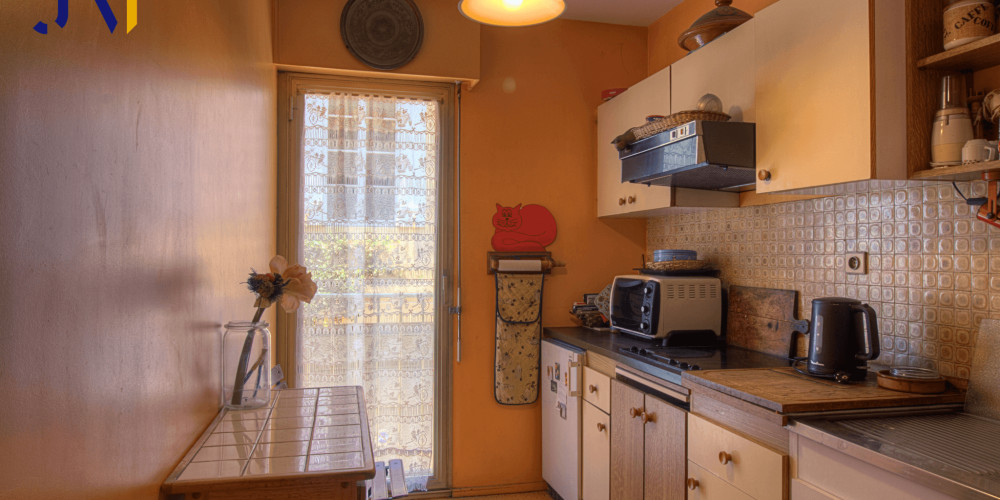 appartement à BORDEAUX (33000)