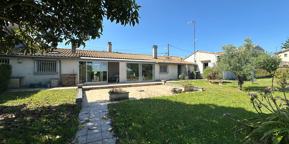 maison à ST SEURIN DE CADOURNE (33180)