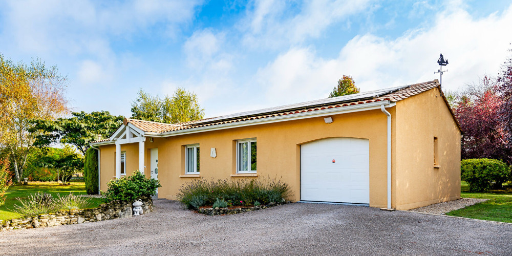 maison à BRANNE (33420)