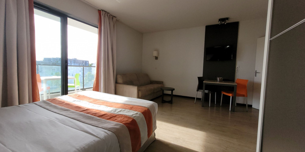 appartement à BRUGES (33520)