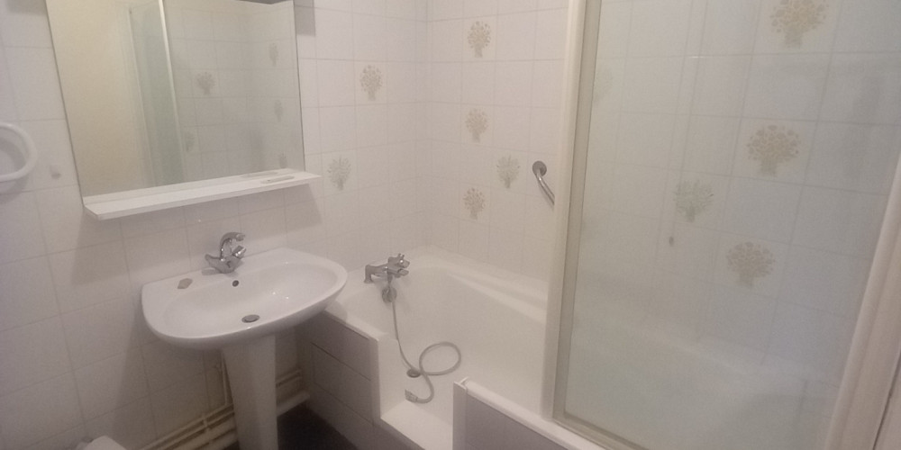 appartement à BORDEAUX (33000)