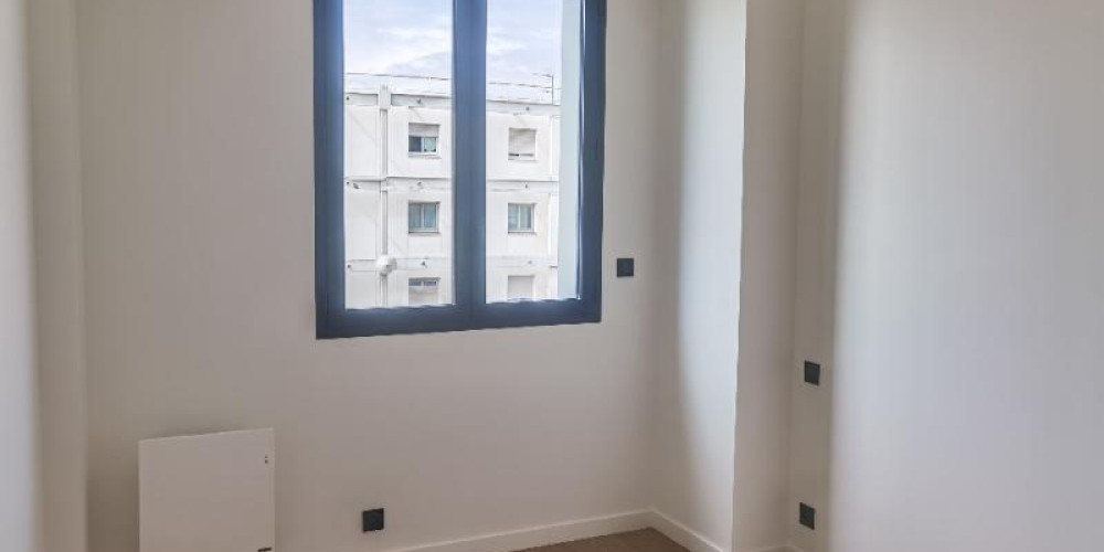 appartement à BORDEAUX (33300)