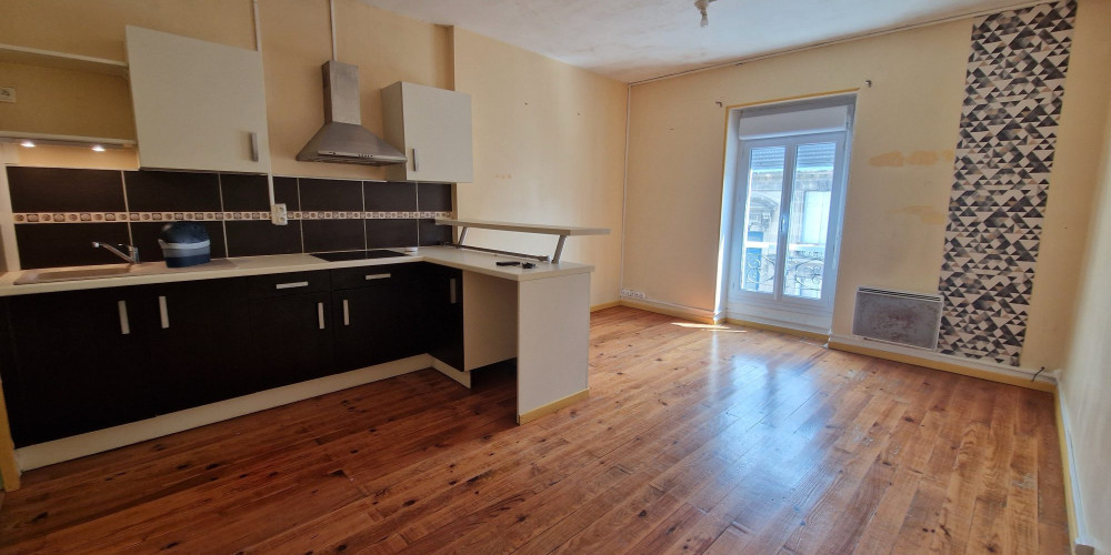 appartement à BORDEAUX (33100)