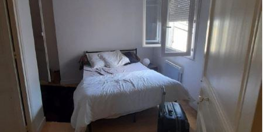 appartement à BORDEAUX (33000)