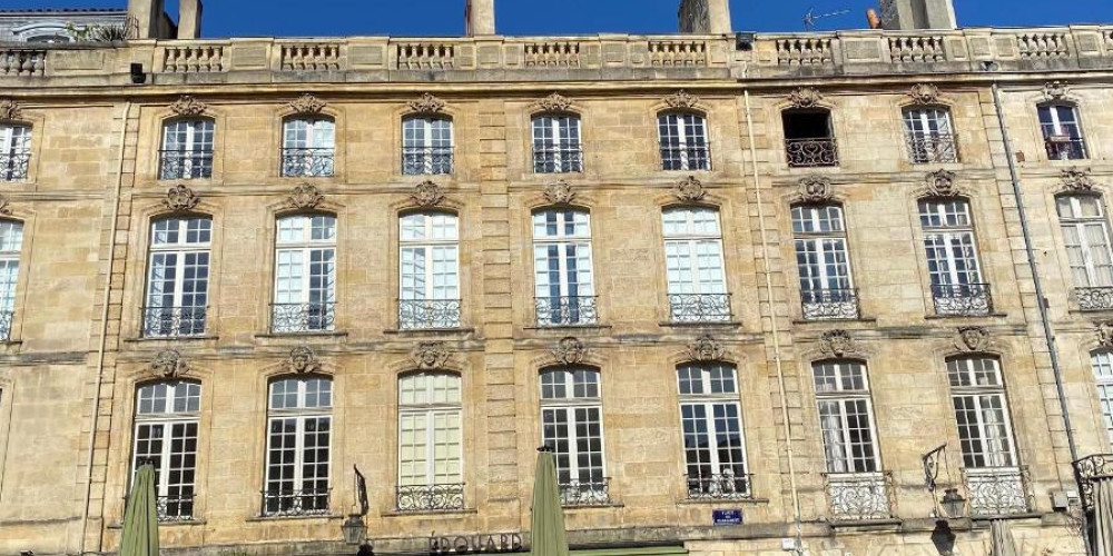 appartement à BORDEAUX (33000)