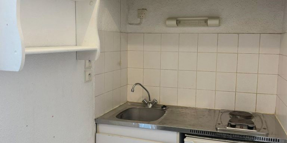 appartement à BORDEAUX (33800)