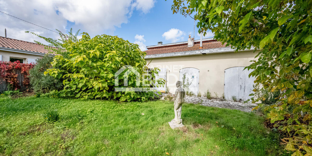 maison à PESSAC (33600)