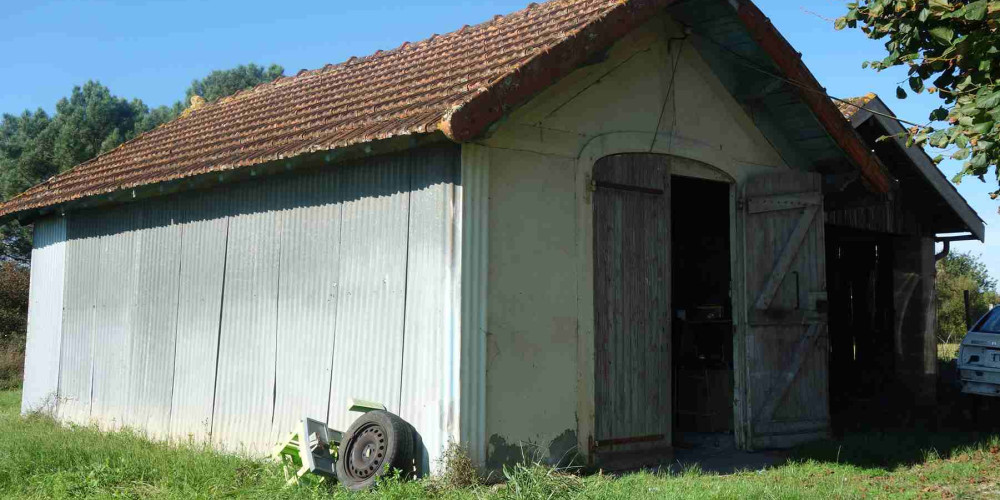 maison à ST CIERS DE CANESSE (33710)