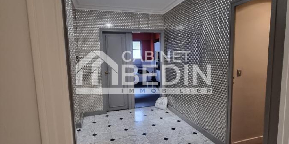 appartement à BORDEAUX (33000)