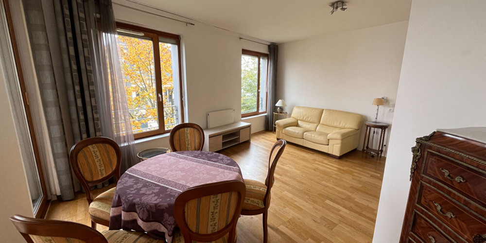 appartement à BORDEAUX (33000)