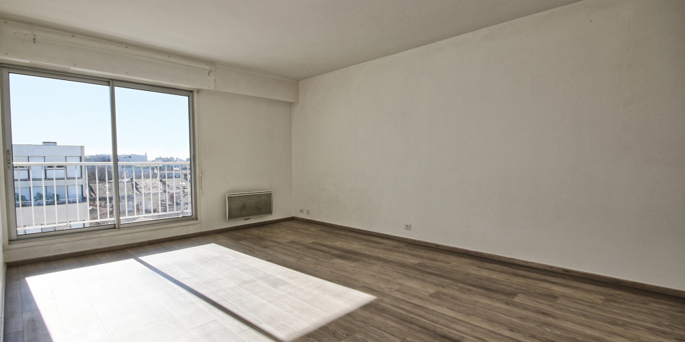 appartement à BORDEAUX (33000)