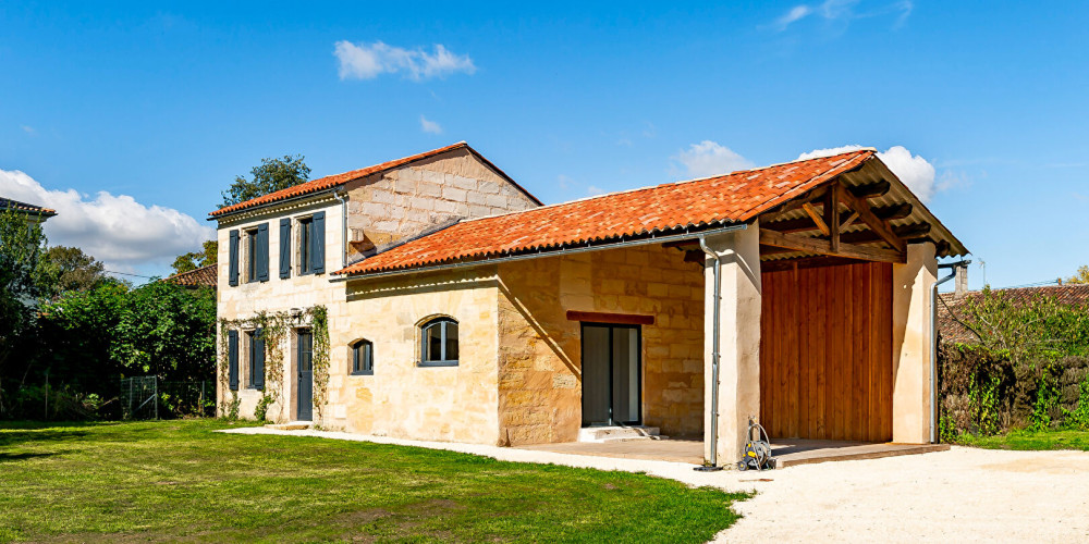 maison à GENISSAC (33420)