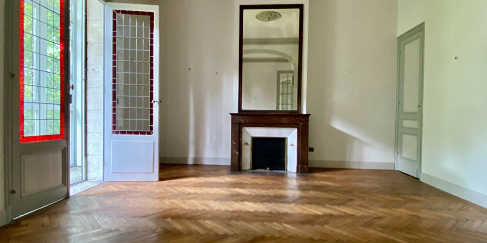 appartement à BORDEAUX (33000)