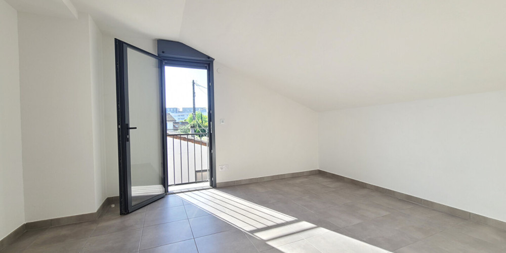 appartement à BORDEAUX (33100)