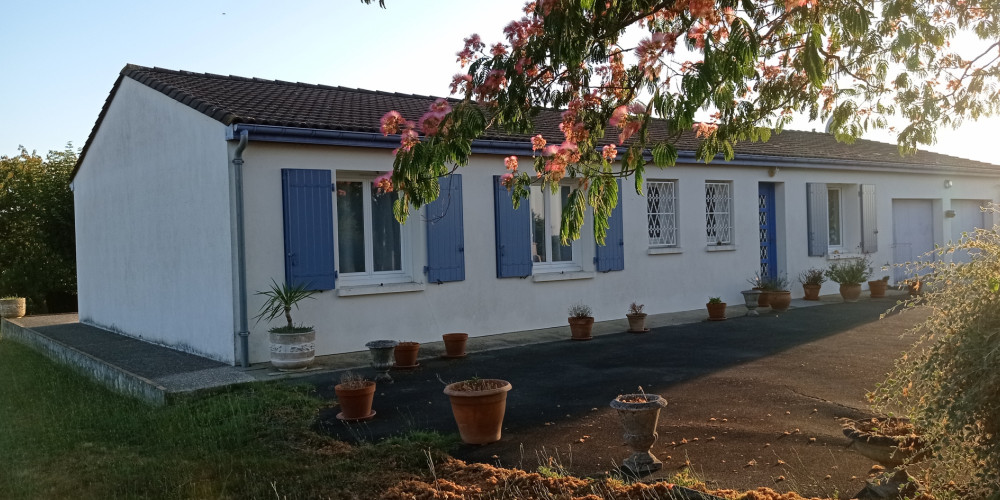 maison à ST CIERS SUR GIRONDE (33820)