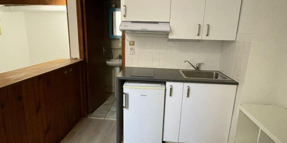 appartement à BORDEAUX (33000)