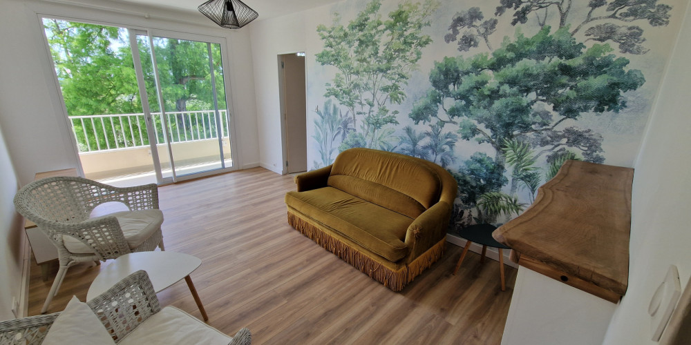 appartement à BORDEAUX (33200)