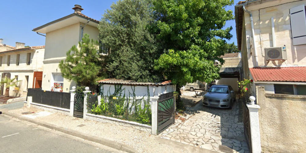 maison à ARVEYRES (33500)