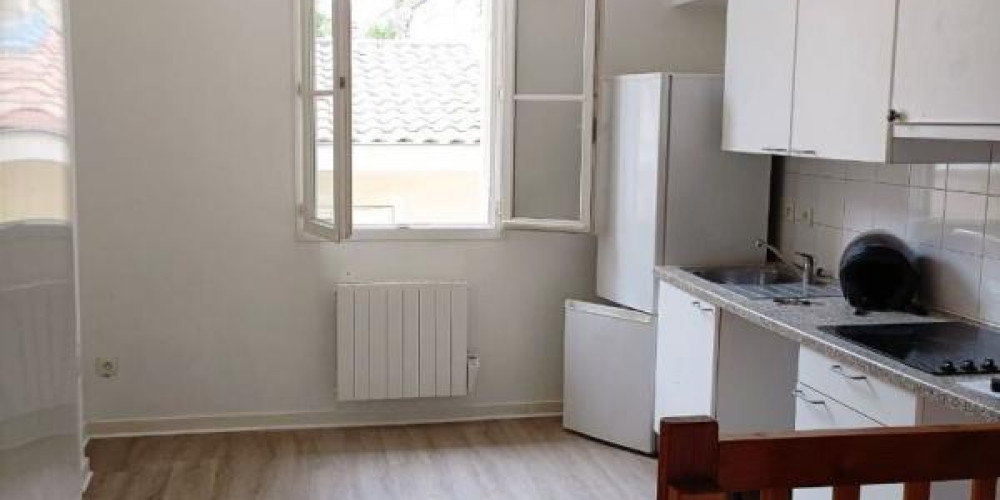 appartement à BORDEAUX (33800)