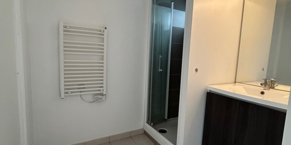 appartement à BORDEAUX (33200)