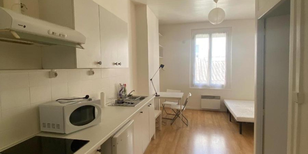 appartement à BORDEAUX (33800)