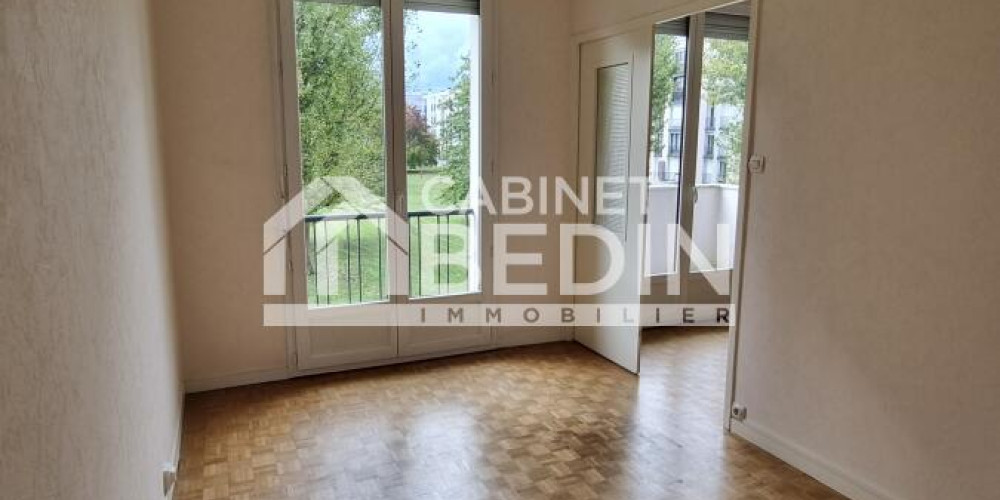 appartement à PESSAC (33600)