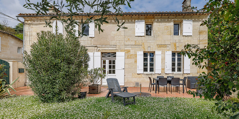 maison à ST GERMAIN DE LA RIVIERE (33240)