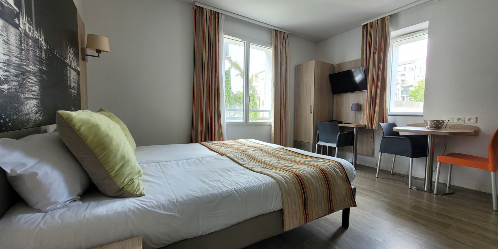 appartement à BORDEAUX (33300)