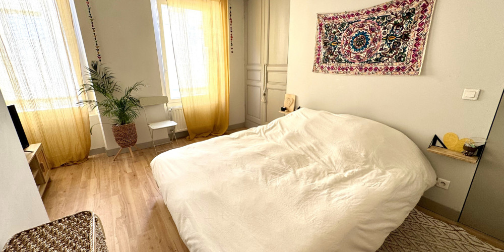 appartement à BORDEAUX (33000)