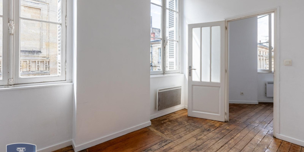 appartement à BORDEAUX (33000)