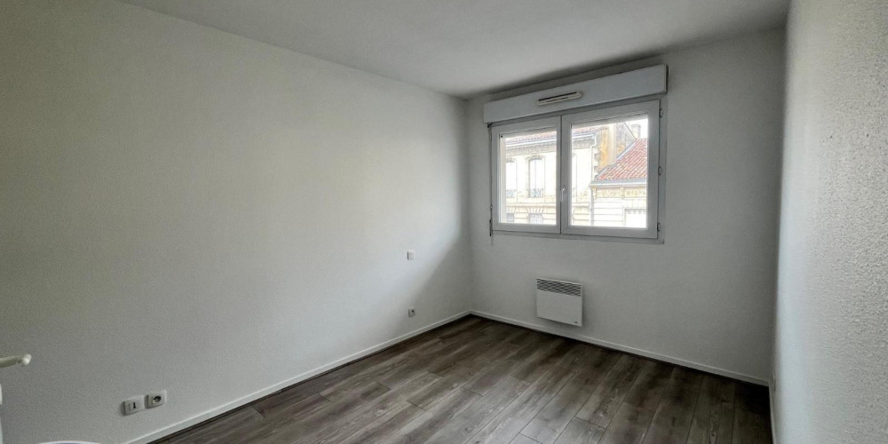 appartement à BORDEAUX (33000)