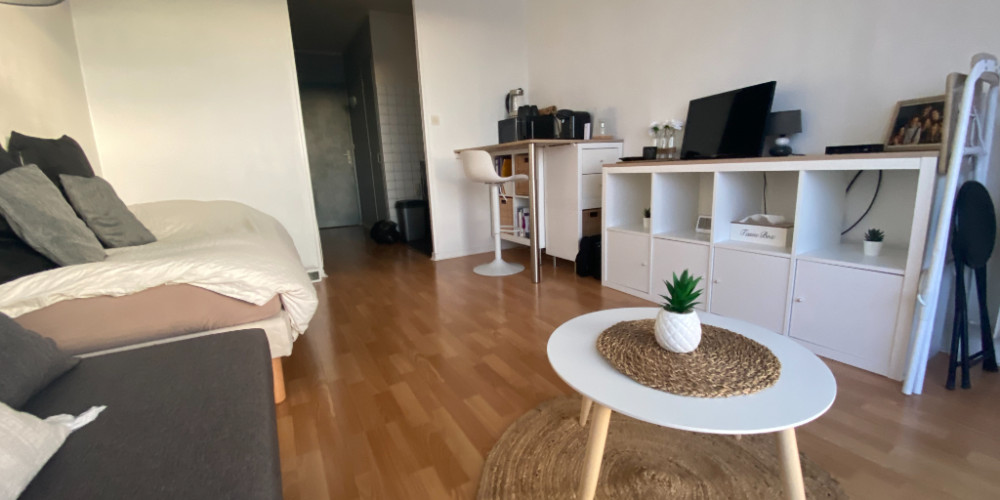 appartement à BORDEAUX (33800)