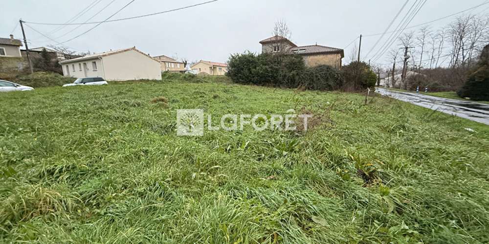 terrain à VERDELAIS (33490)