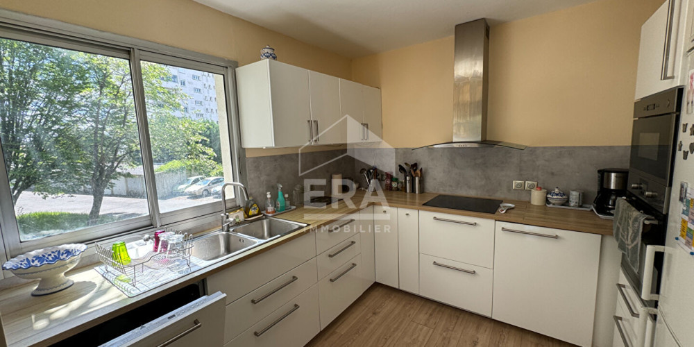 appartement à BORDEAUX (33300)