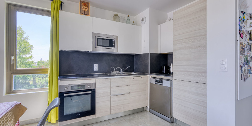 appartement à BORDEAUX (33100)