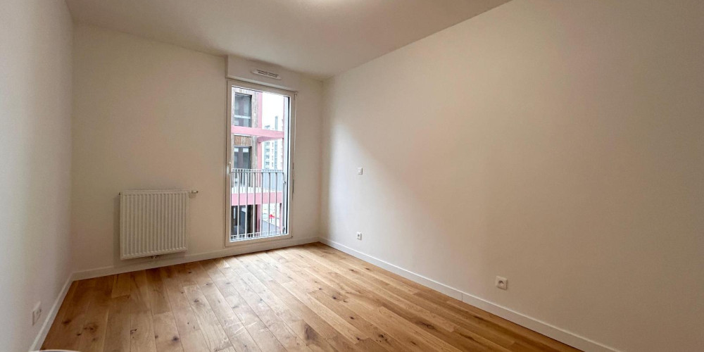 appartement à BORDEAUX (33300)